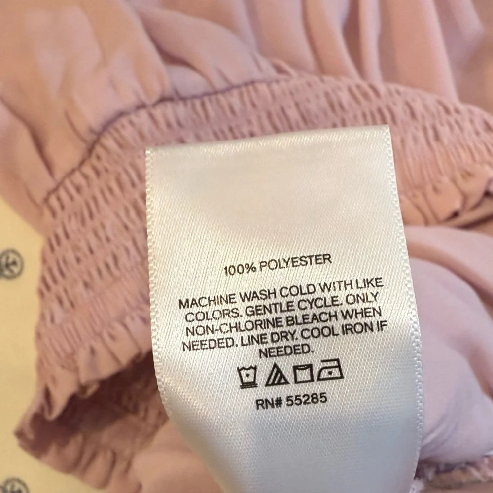 Express Pink Sleeveless V- Neck Size :S 100% Polyester Blouse . New with tags - Picture 8 of 8